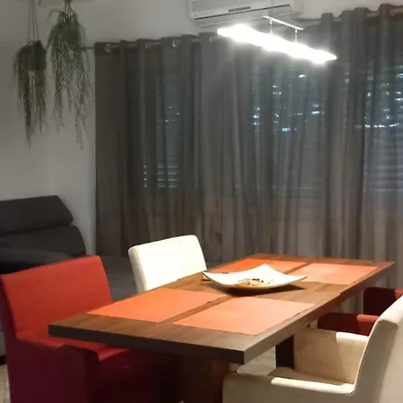 Stari Pavle 브렐라